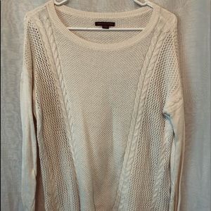 American Eagle sweater